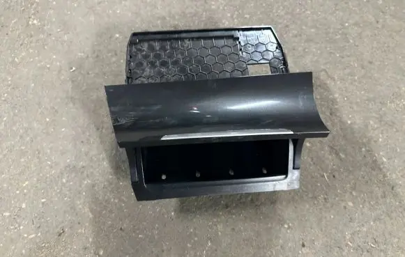 Volkswagen Golf VII Glove box central console 
