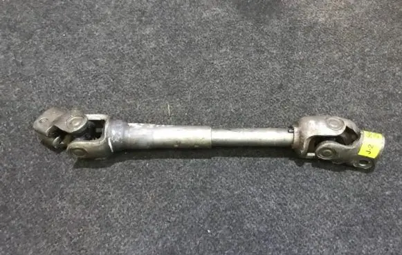 Hyundai Lantra II Steering column universal joint 5640029501 56400-29501