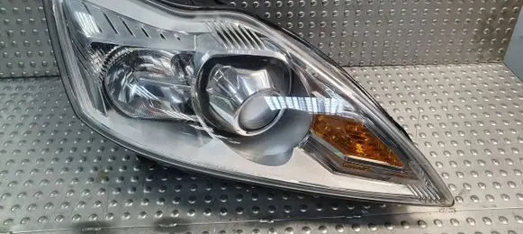 Ford Focus Headlight/headlamp 8M51-13005-AD