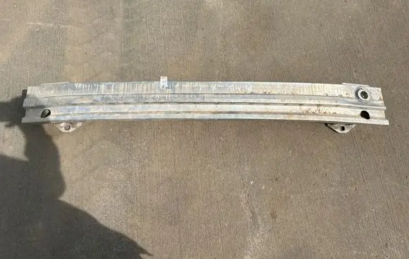 BMW X1 U11 Rear beam 9883546 07QB03220