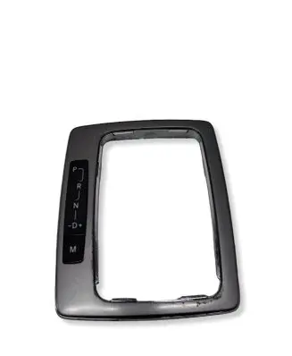 Mercedes-Benz C W204 Gear shifter surround trim plastic A2042671088
