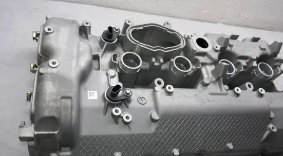 BMW X5 F15 Rocker cam cover 8601707