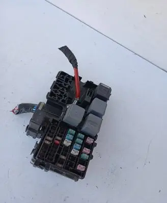 Volvo XC90 Fuse module 31384034 0091069 K067R