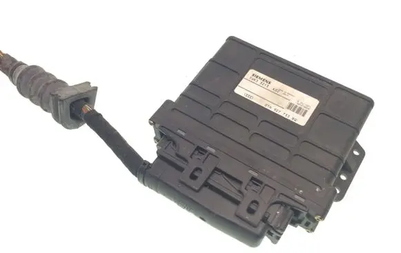 Volkswagen PASSAT B5.5 Gearbox control unit/module 01N927733BQ