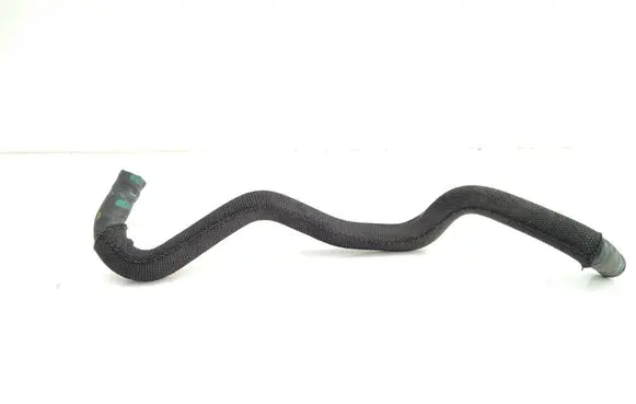 Mercedes-Benz C W204 Engine coolant pipe/hose