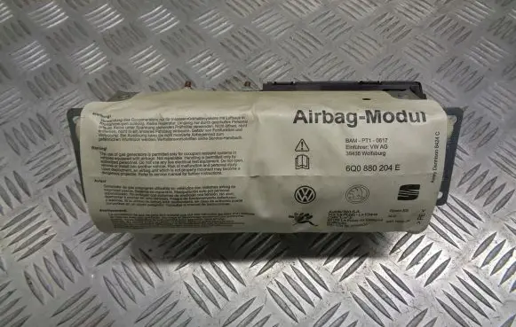 Seat Ibiza III (6L) Passenger airbag 6Q0880204E