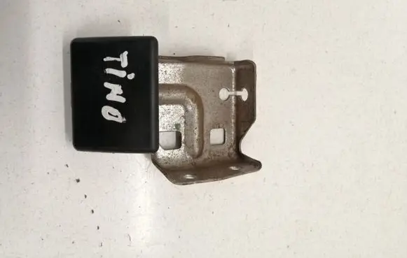 Nissan Almera Tino Engine bonnet (hood) release handle