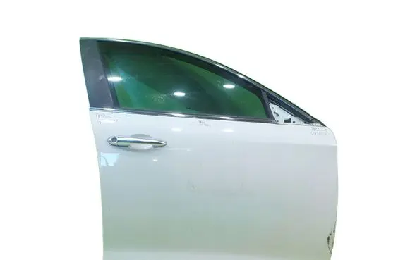 Alfa Romeo Giulietta Front door PRZOD PRAWE