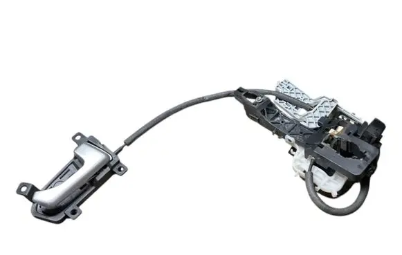 KIA Sportage Front door lock 813203U020 826203U000