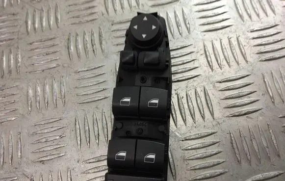 BMW 5 F10 F11 Electric window control switch 9241955