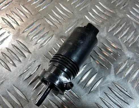 Volvo XC60 Headlight washer pump 1013229