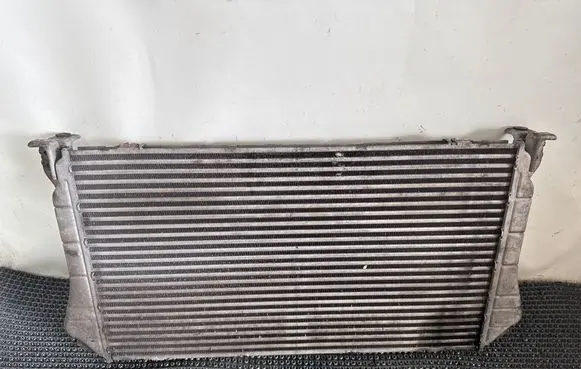 Toyota Avensis T270 Intercooler radiator JD1271004970
