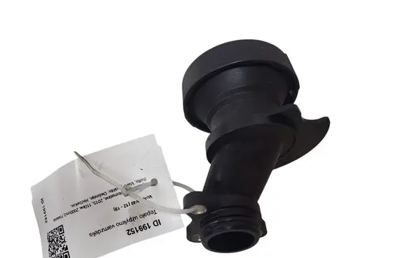 Volvo V40 Oil fill pipe 31330189