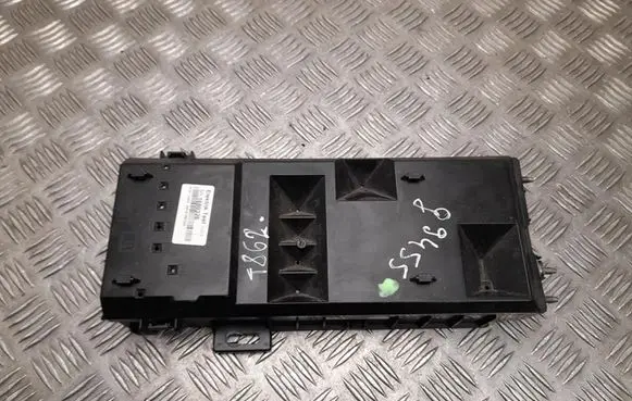 Fuse box set