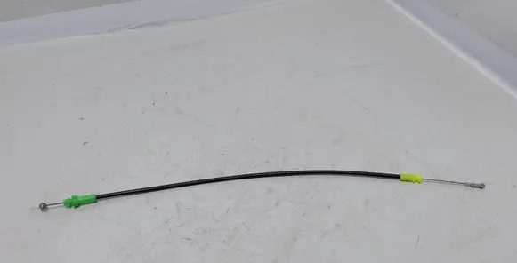 Toyota Yaris Front door cable line 
