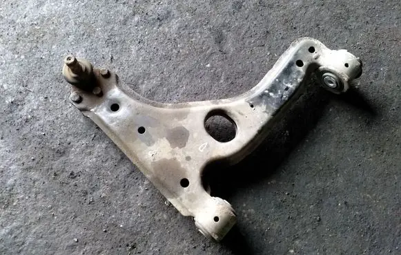 Opel Astra G Front lower control arm/wishbone