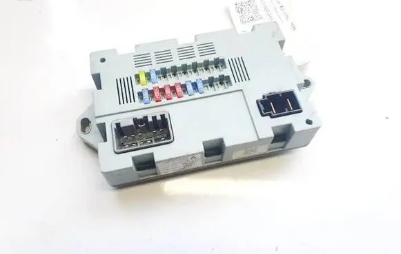 Jaguar XF Fuse box set 73707520 CPLA14Q073AA