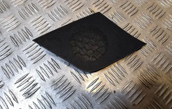Side speaker trim/cover