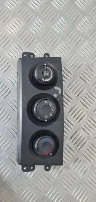 KIA Sorento Climate control unit 972503E380 C800JD6AD01 F1109144635