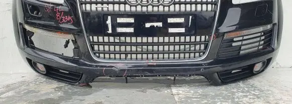 Audi Q7 4L Front bumper 4L0807437D