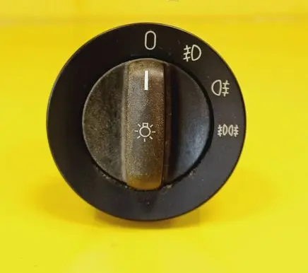 BMW 7 E38 Light switch 8363683 549391011