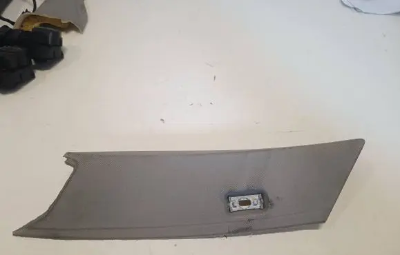 BMW 5 E60 E61 (C) pillar trim 7061344 52107010