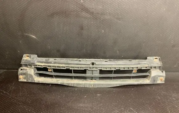 Top upper radiator support slam panel