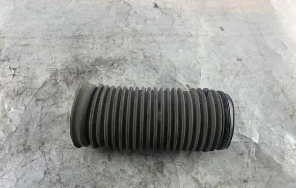 Volkswagen Polo IV 9N3 Front shock absorber dust cover boot 6N0413175 6N0413175A