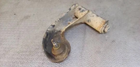 Mercedes-Benz E W210 Front control arm 