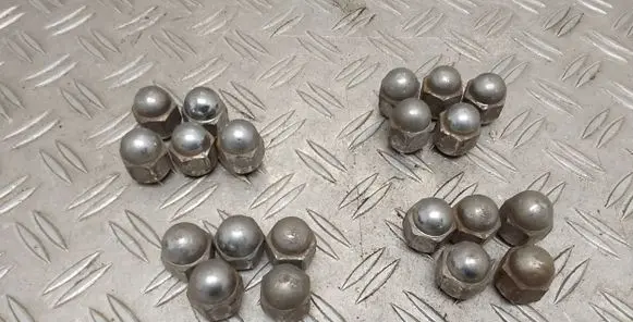 Toyota Prius (XW20) Nuts/bolts 