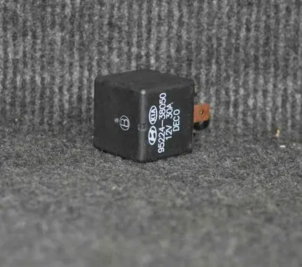 Hyundai Elantra Other relay 9522438050