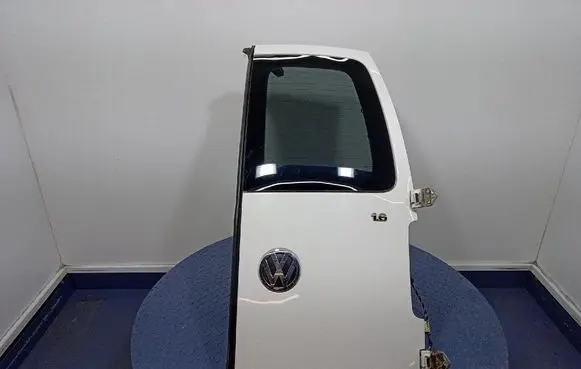 Volkswagen Caddy Rear door