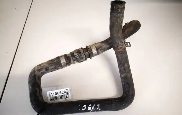 Engine coolant pipe/hose