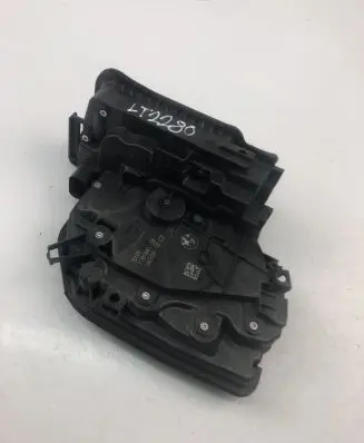 Mini Cooper Countryman R60 Rear door lock 7281943