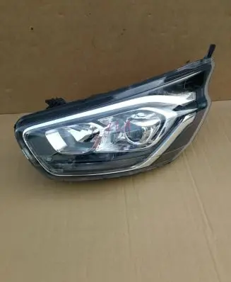 Ford Transit Custom Headlight/headlamp JK21-13W030-DG