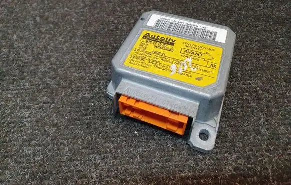 Peugeot 206 Airbag control unit/module 550541500 9636894080