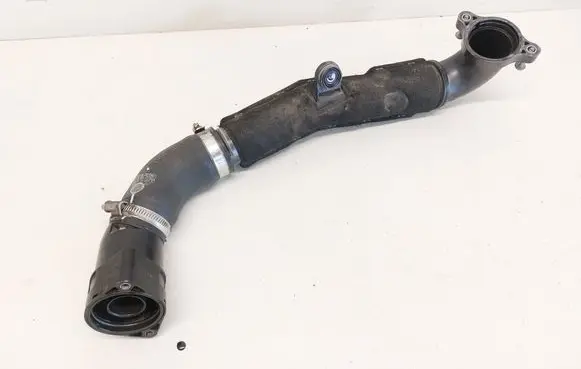 Intercooler hose/pipe