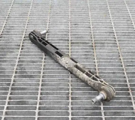 Opel Zafira C Steering tie rod 13219141