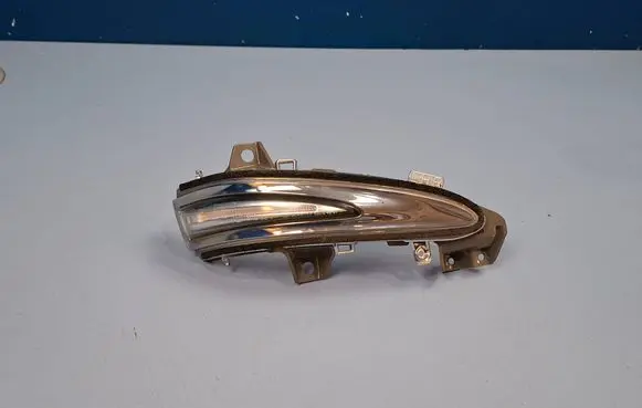 Lexus RX III Mirror indicator light 61219015