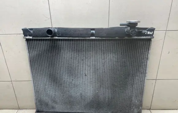 KIA Sorento Coolant radiator