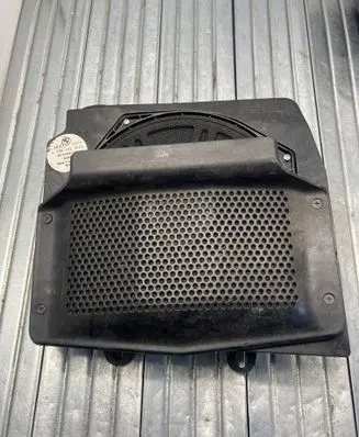 BMW X3 E83 Subwoofer speaker 6990101 00123 4913430971