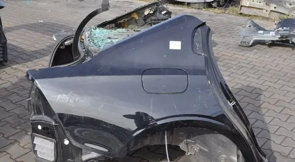 Rear quarter panel