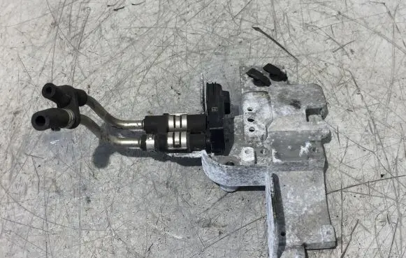 Volvo V60 Exhaust gas pressure sensor 6G9N5L200AB 30785486AA 103491561201