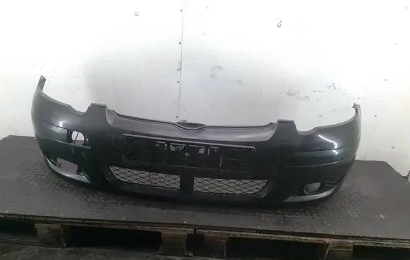 Toyota Yaris Front bumper 