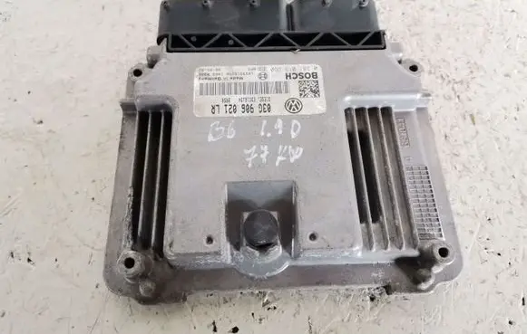 Volkswagen PASSAT B6 Engine control unit/module 03G906021LR 0281013260