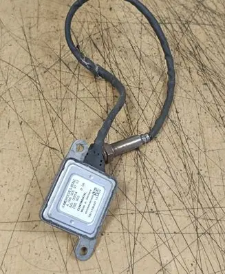 Mercedes-Benz C W205 Lambda probe sensor A0009059703