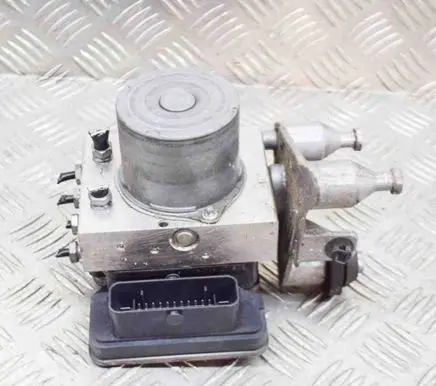 Mercedes-Benz E A207 ABS Pump A2124310148 0265242370