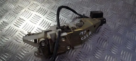 Mazda 323 Rear door lock