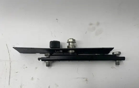 Iveco Daily 4th gen Seat belt adjustment rail 347000001 C69437 500337387