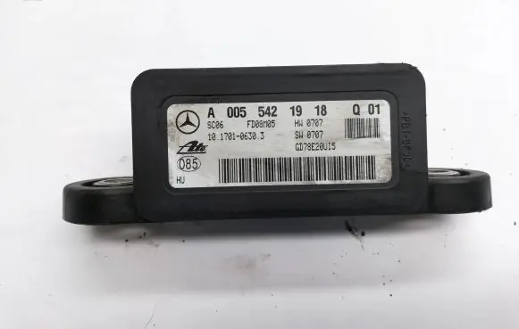 Mercedes-Benz C W204 ESP acceleration yaw rate sensor A0055421918